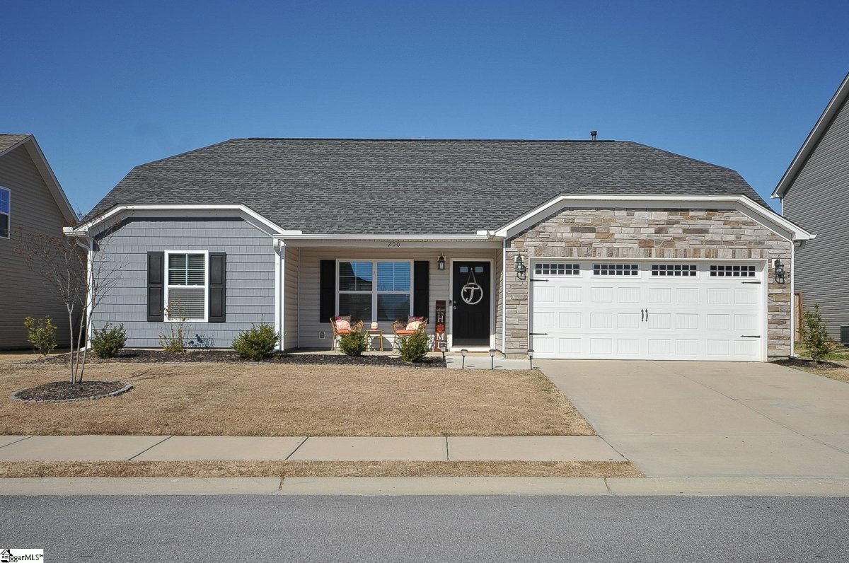 200 Chinchilla Drive