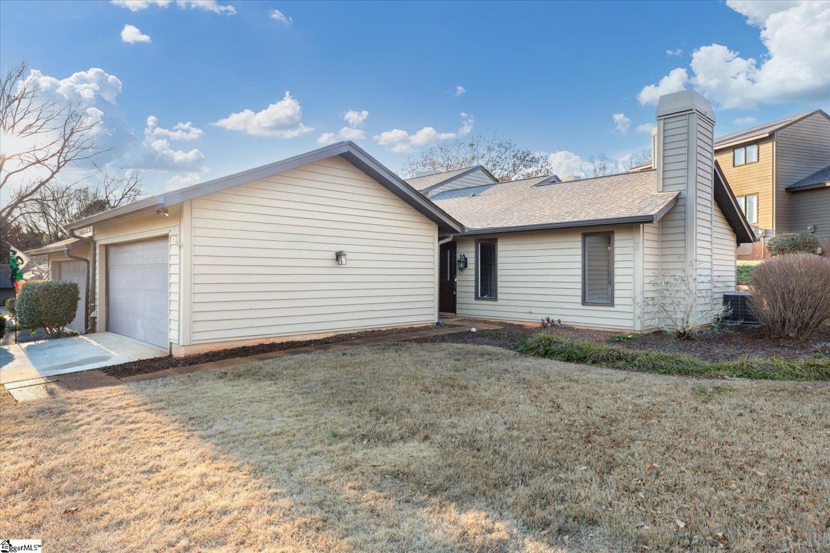 329 Skylark Circle