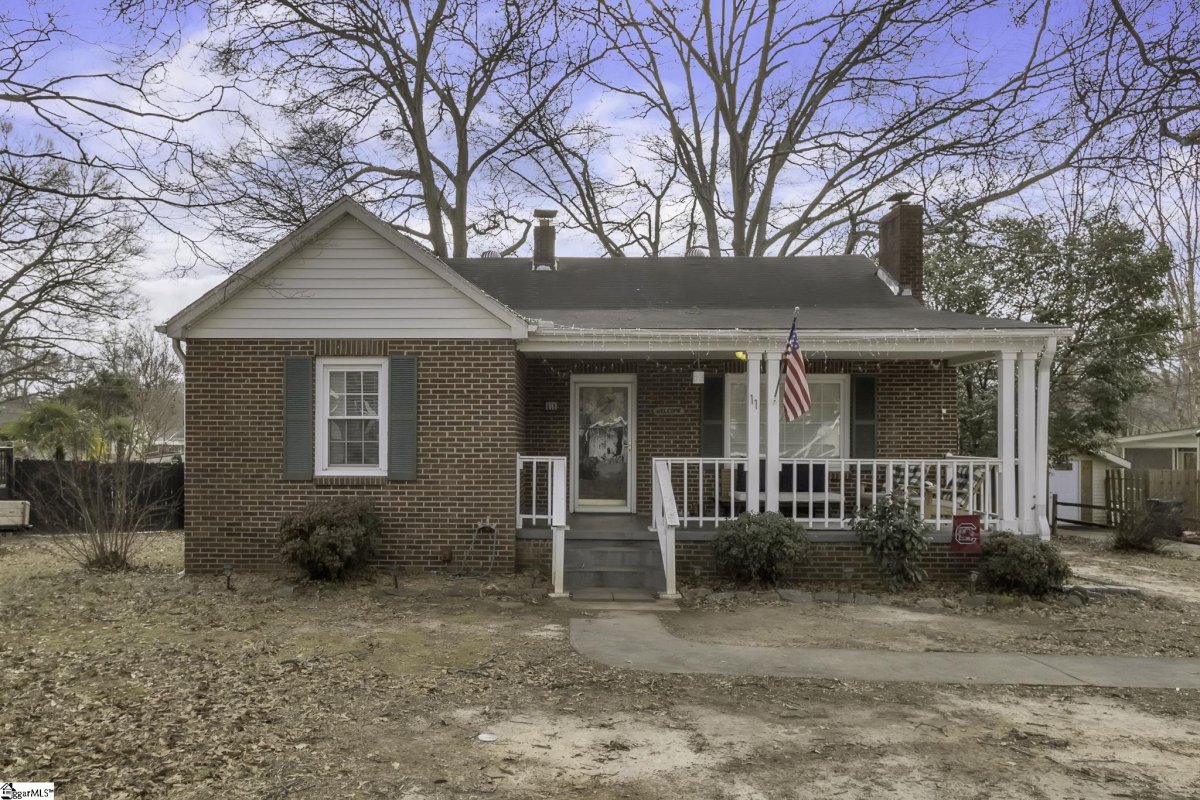 11 Westbrook Drive