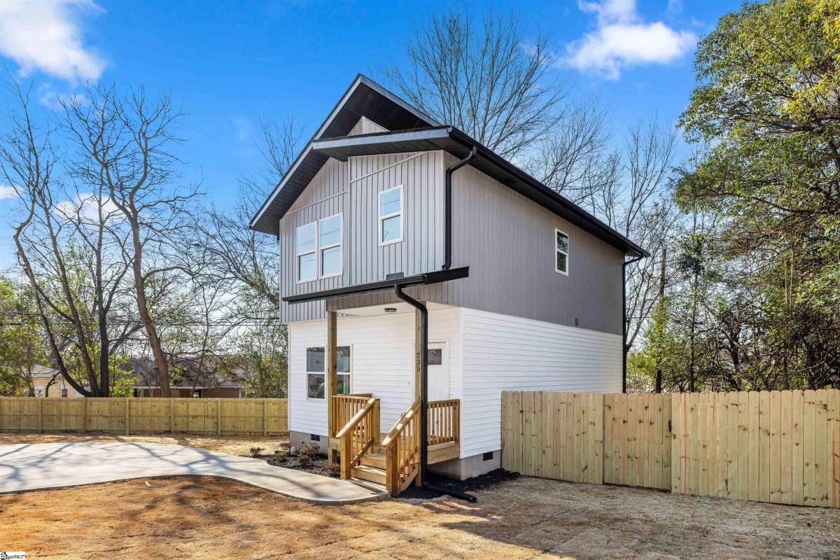 235 Honour Street