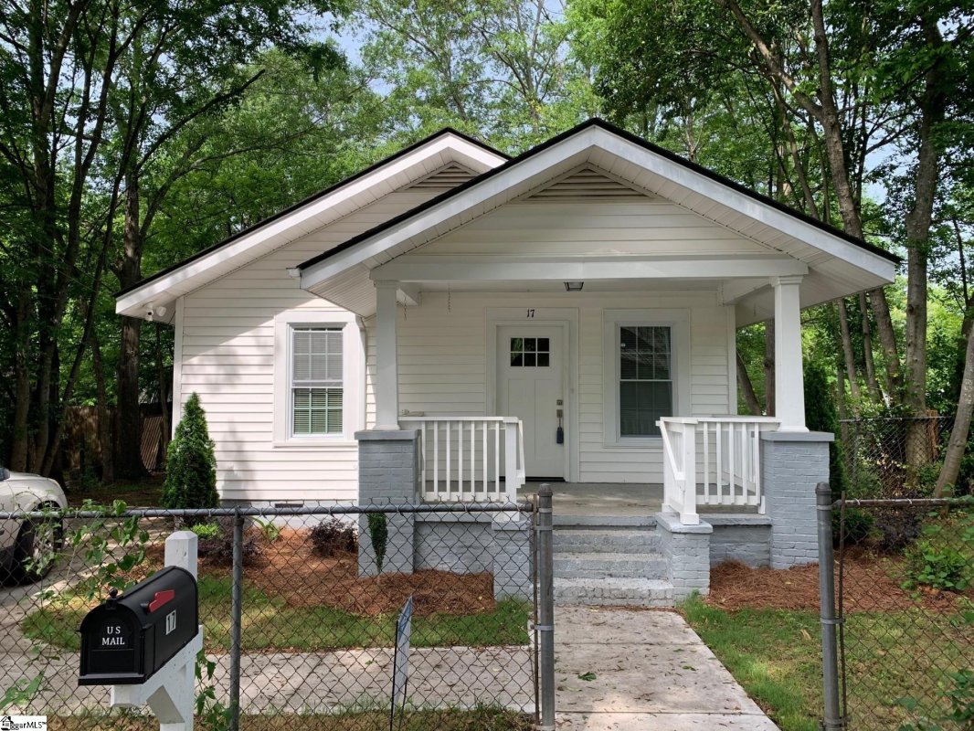 17 Henderson Street