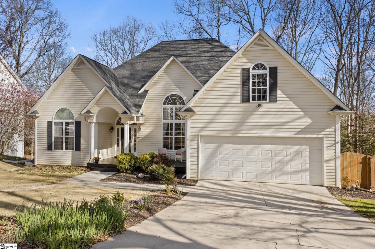 135 Warrenton Way