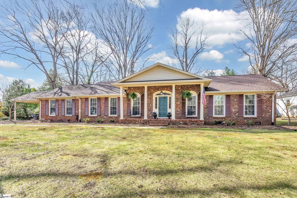 17 Covington Road