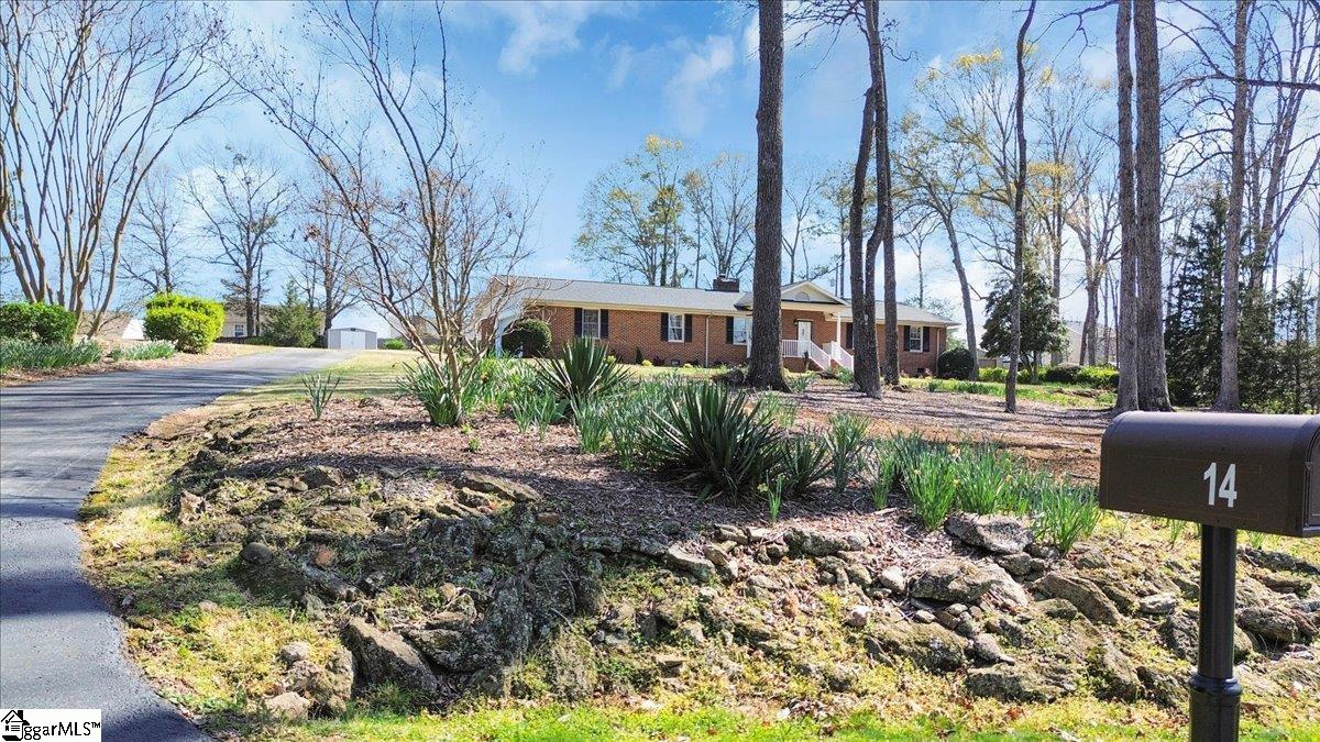 14 Southwood Drive