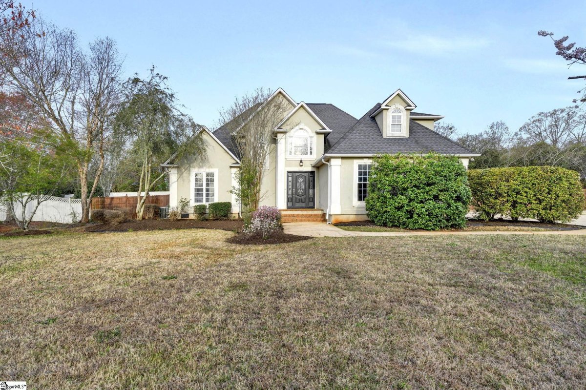 412 Grayson Drive