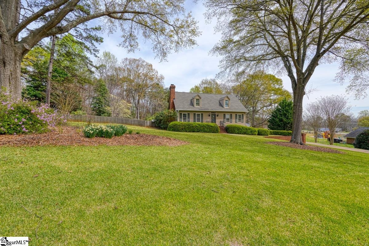 107 Woodwind Drive