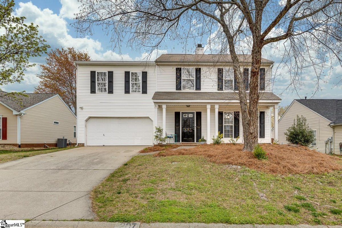 207 Crossview Drive