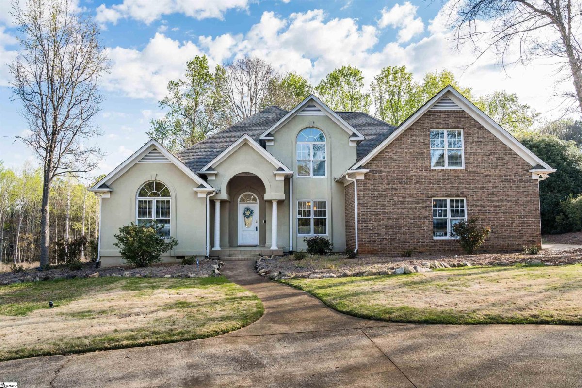 108 Planters Drive