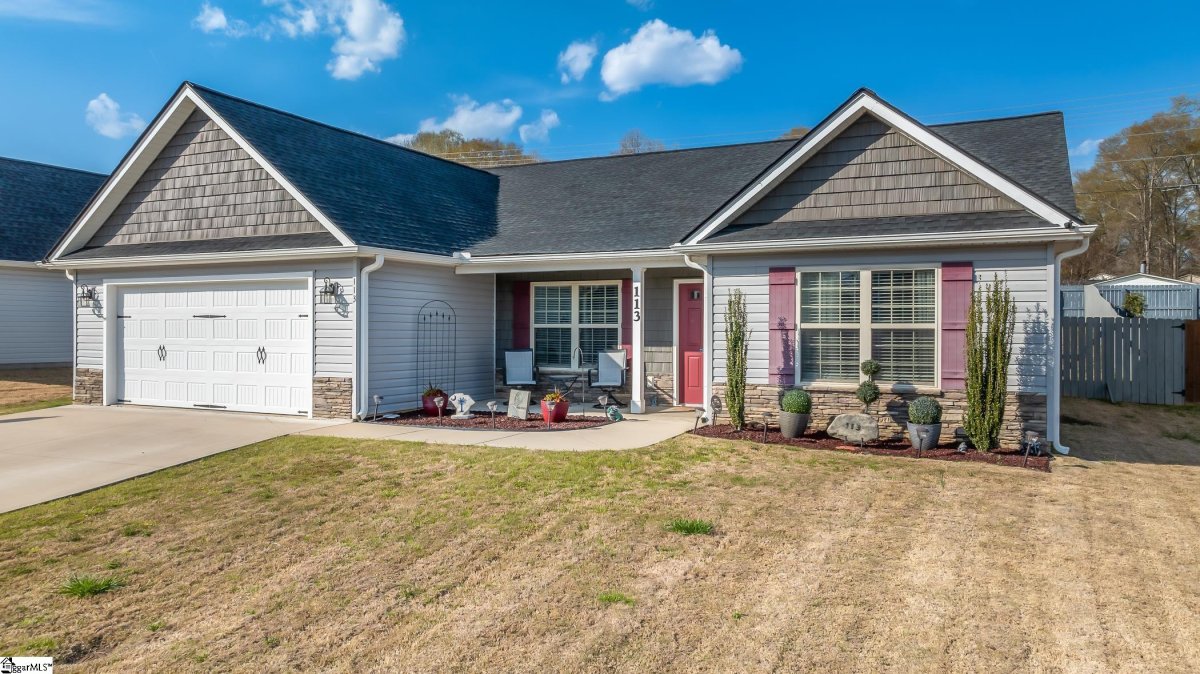 113 Sleepy River Road