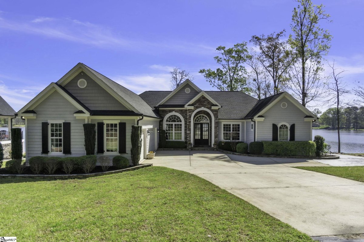 2072 Summerset Bay Drive