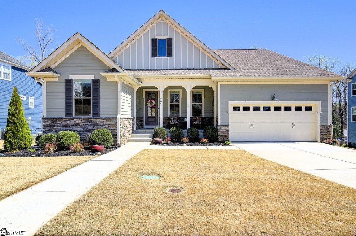 704 Carilion Lane