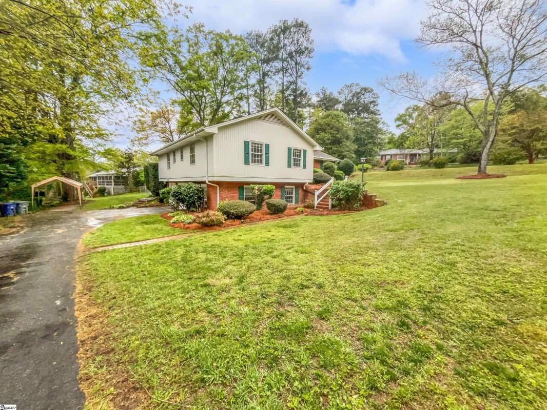 126 Winfield Drive
