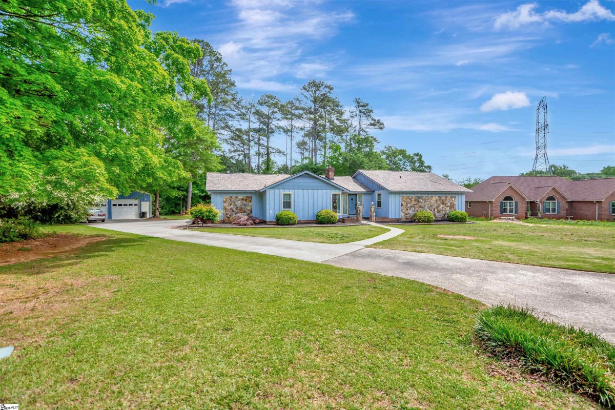 111 Regency Circle