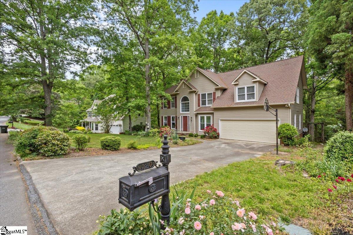 120 River Way Drive