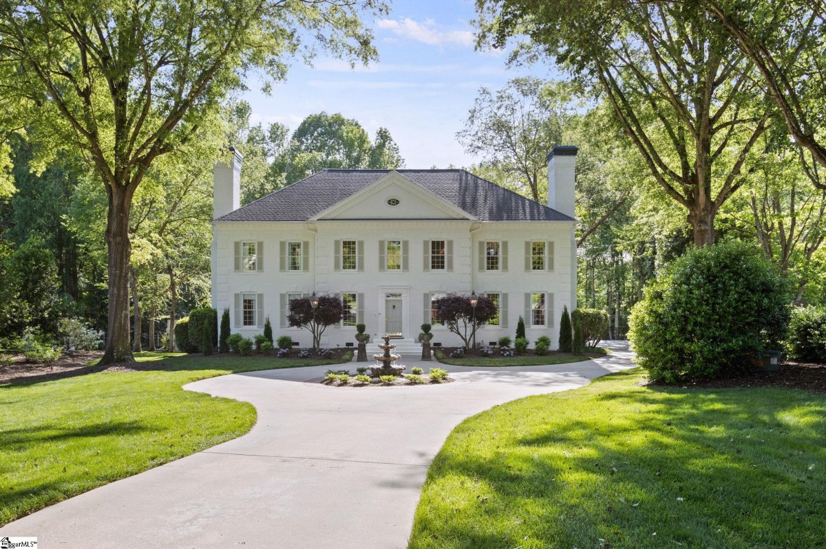 15 Weatherby Court