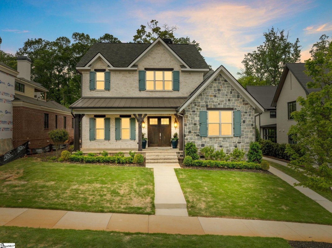 24 Gardenview Avenue