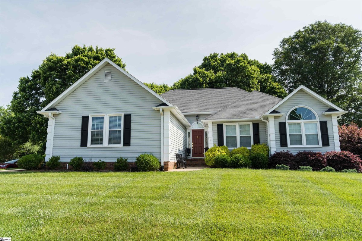 4 Arbordale Lane
