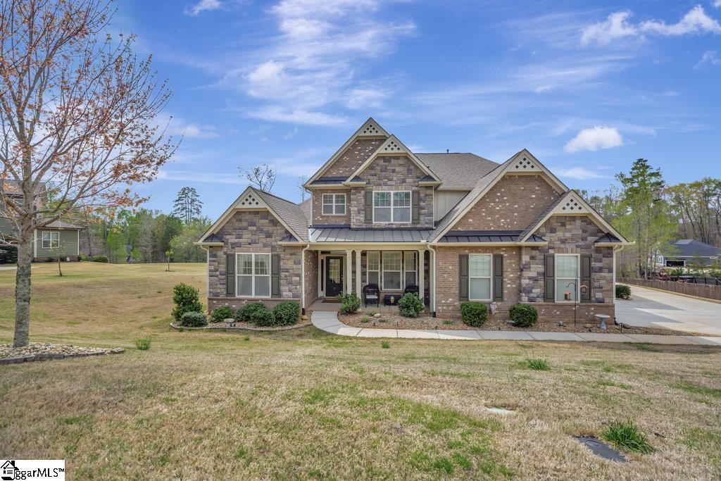 3 Vineyard Way