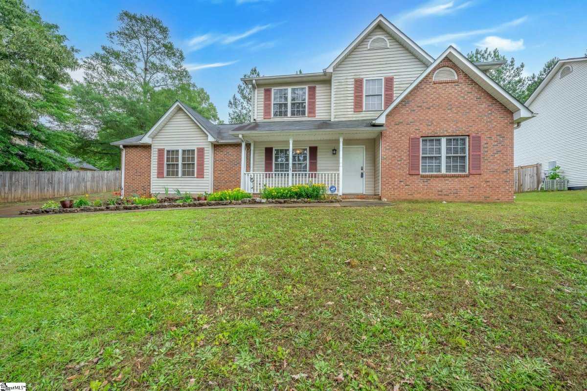 203 Courtneybrook Trail