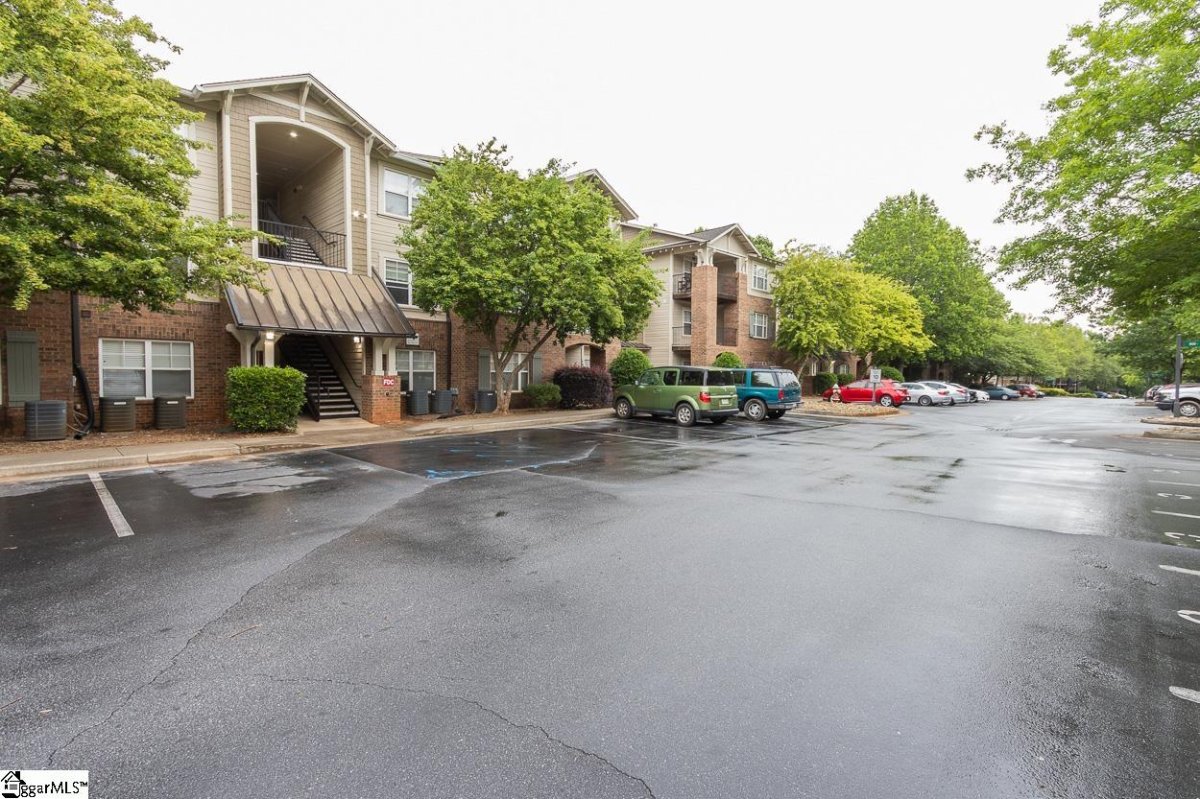 833 Old Greenville Highway #1037