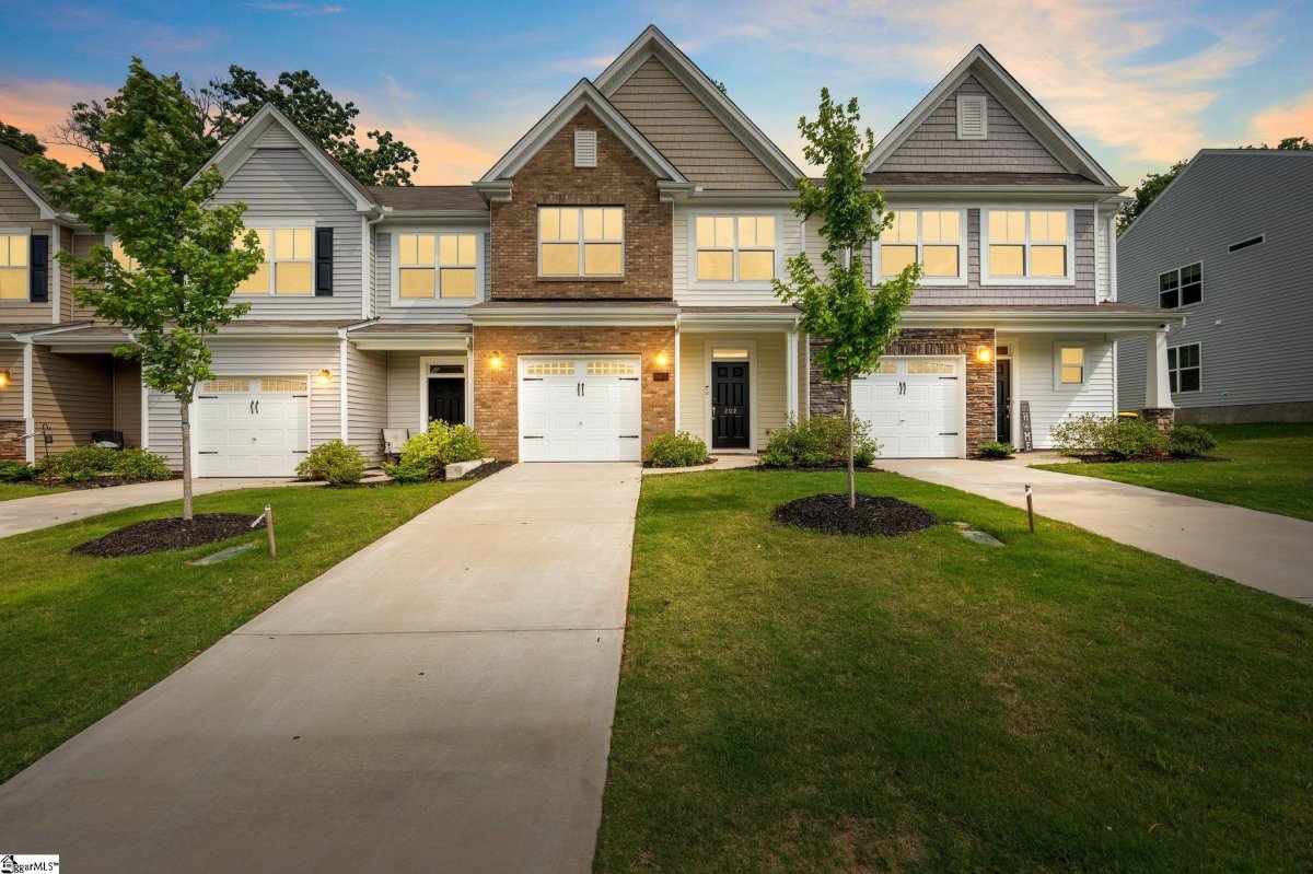 202 Brochaill Court