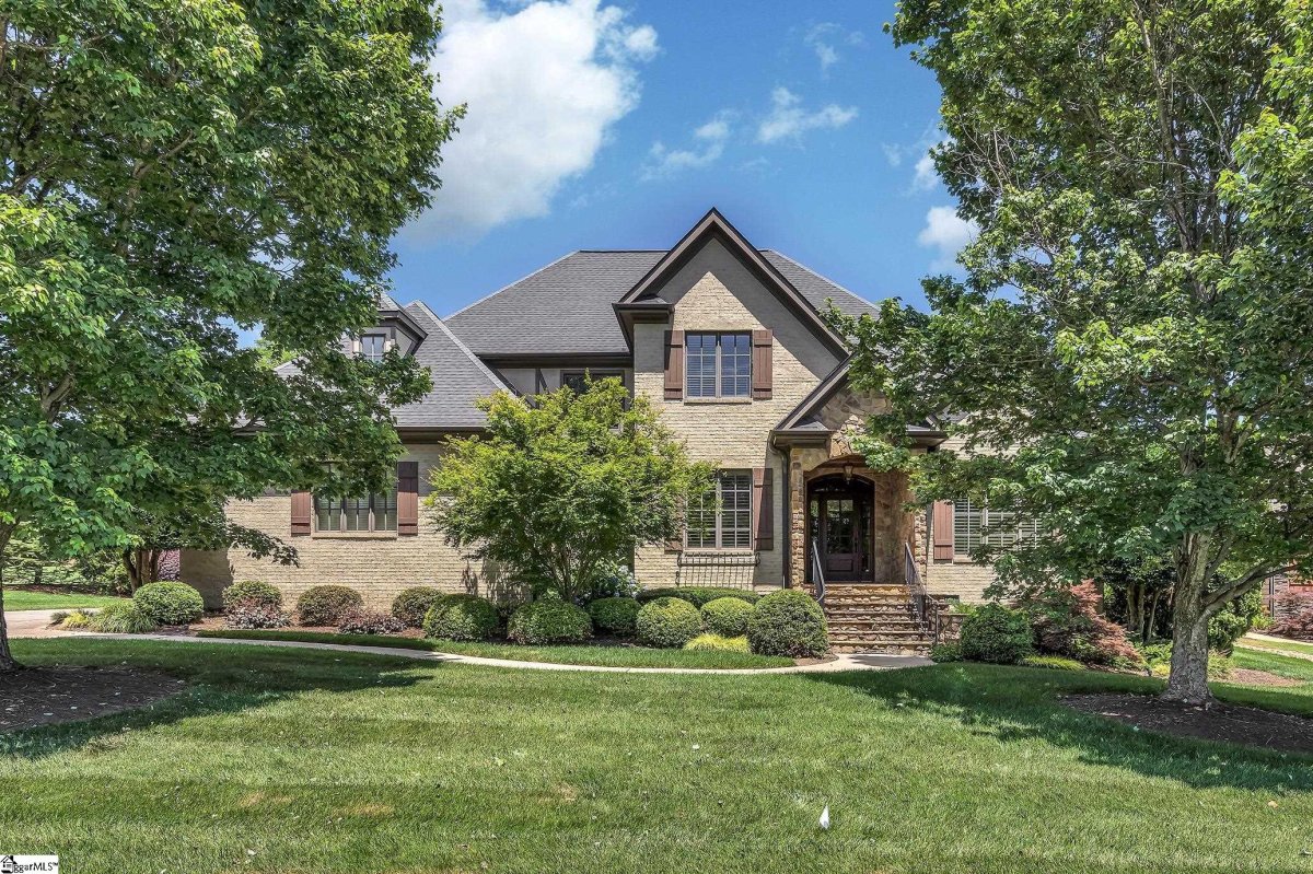 9 Fox Hunt Lane