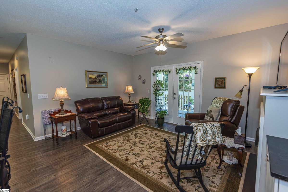 324 Build 300 Mckenna Circle