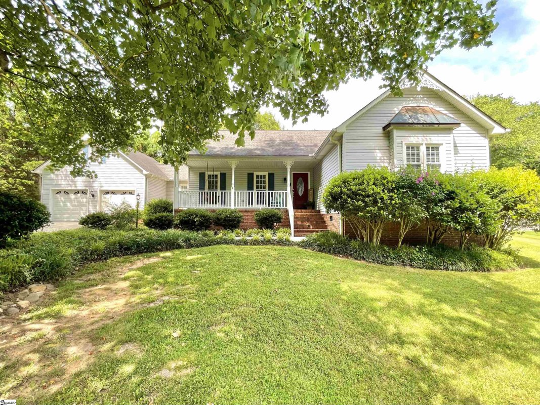 118 Fleetwood Drive