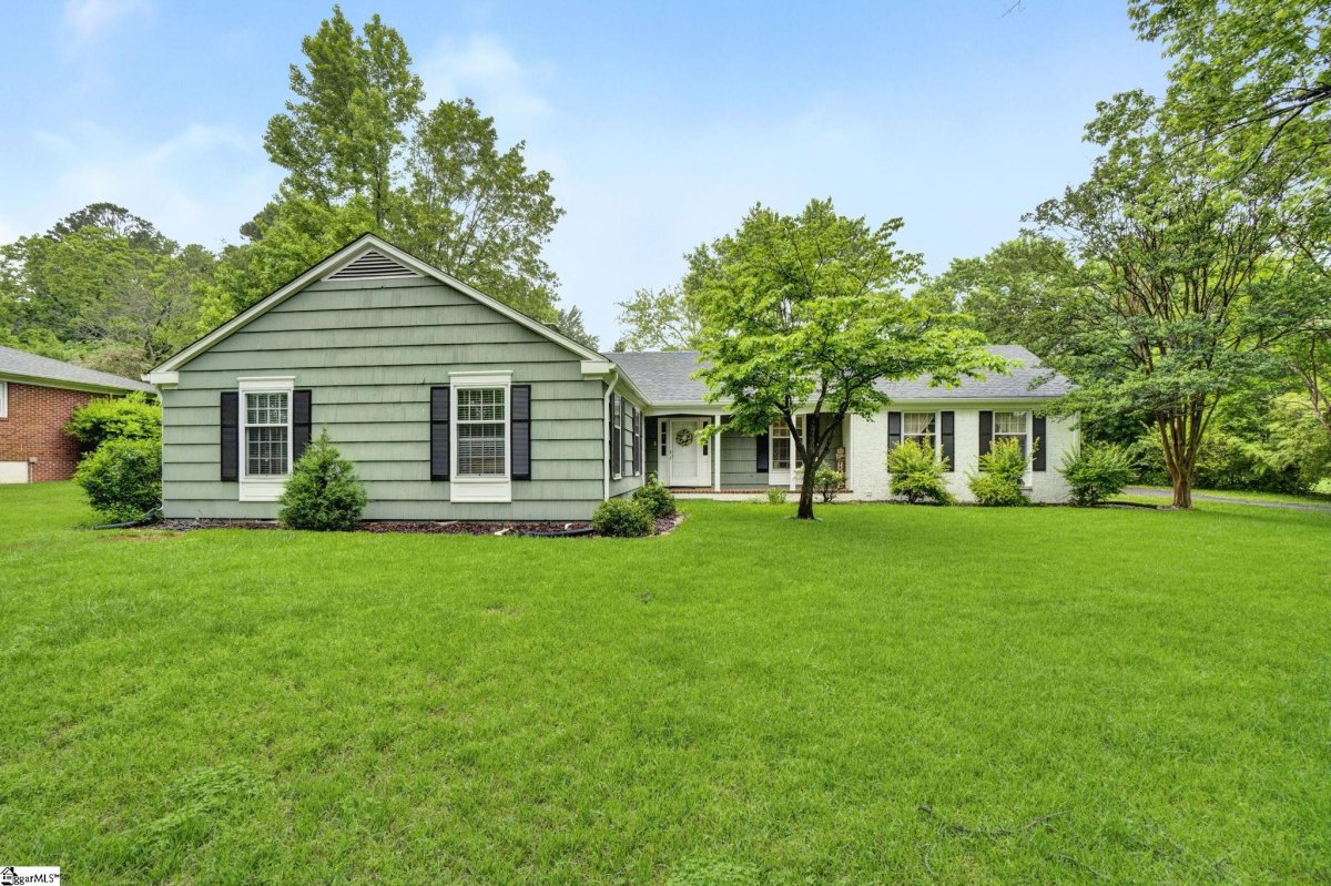 117 Sunline Place