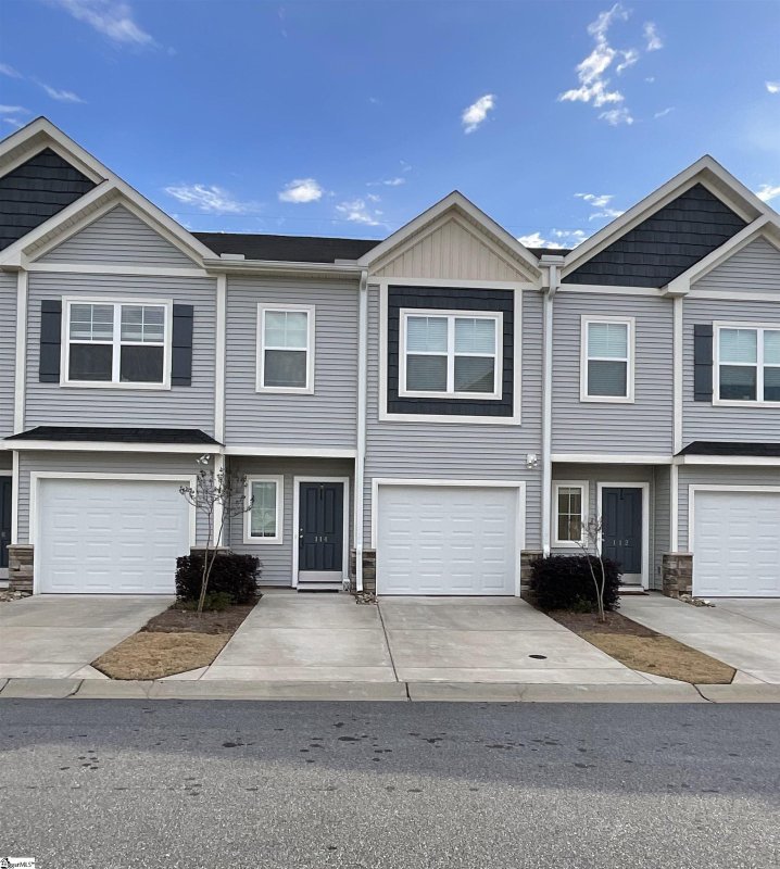 114 Bluet Lane