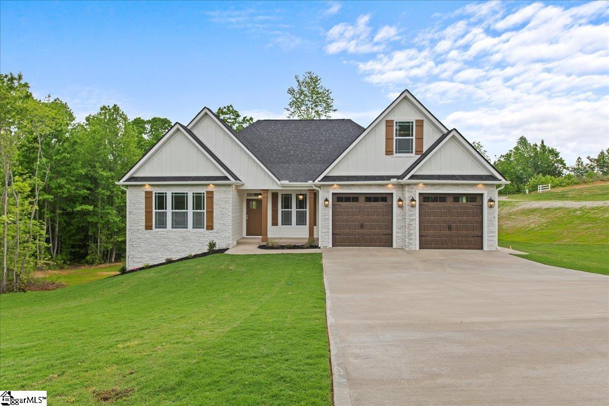 138 Eagles Crest Drive