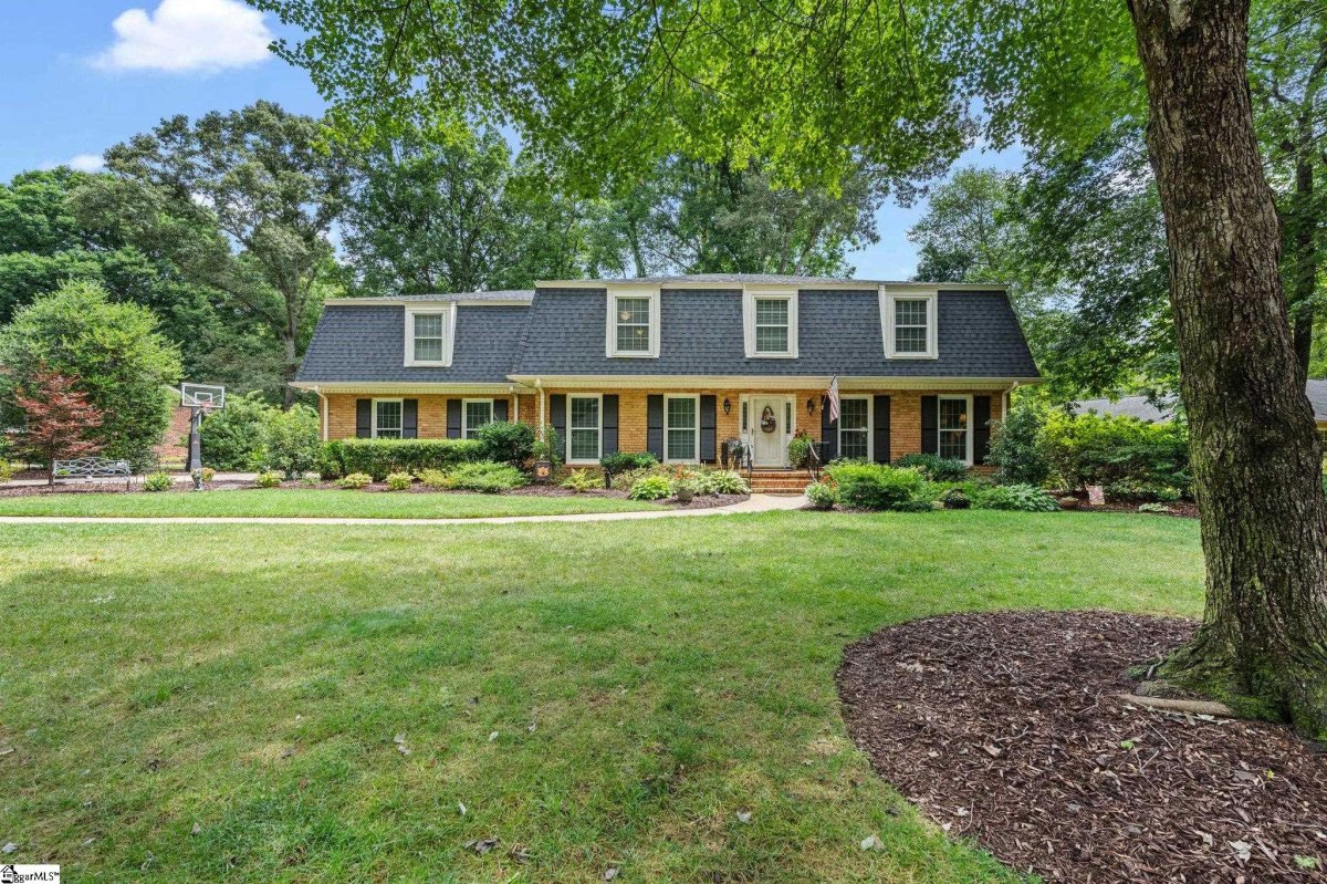 11 Red Fox Trail