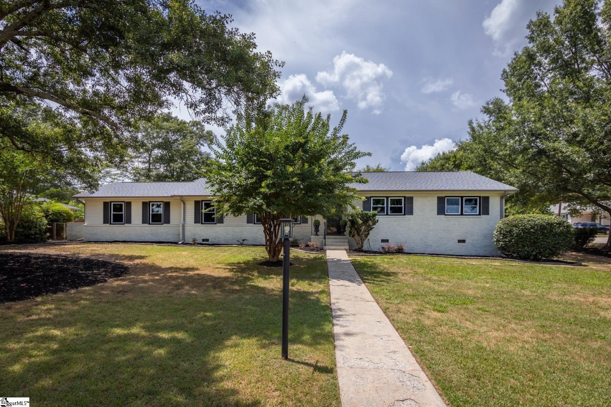 33 Oriole Street