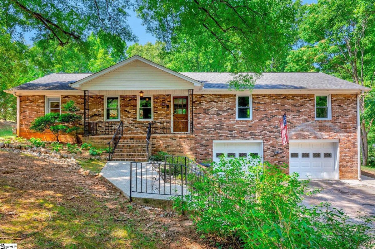 78 Long Forest Drive