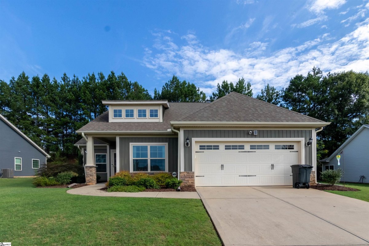 219 E Pyrenees Drive