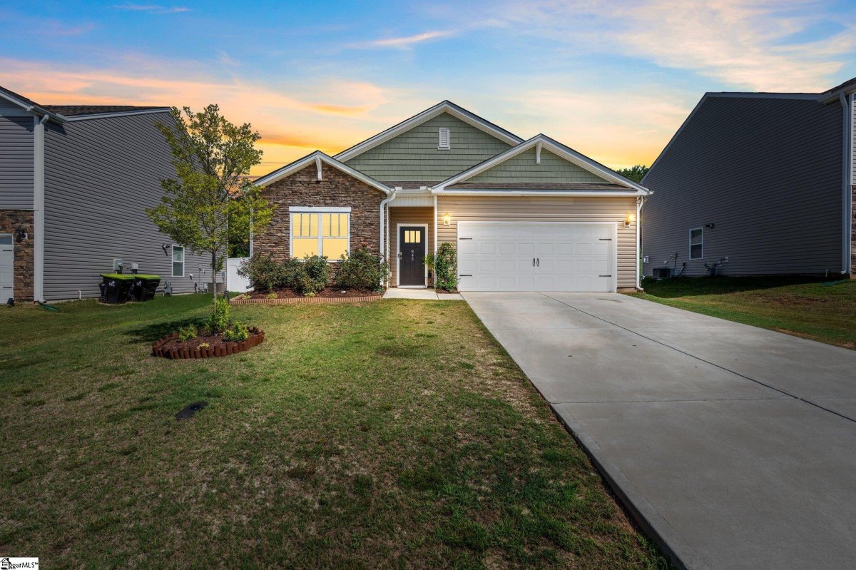 845 Colmore Trail