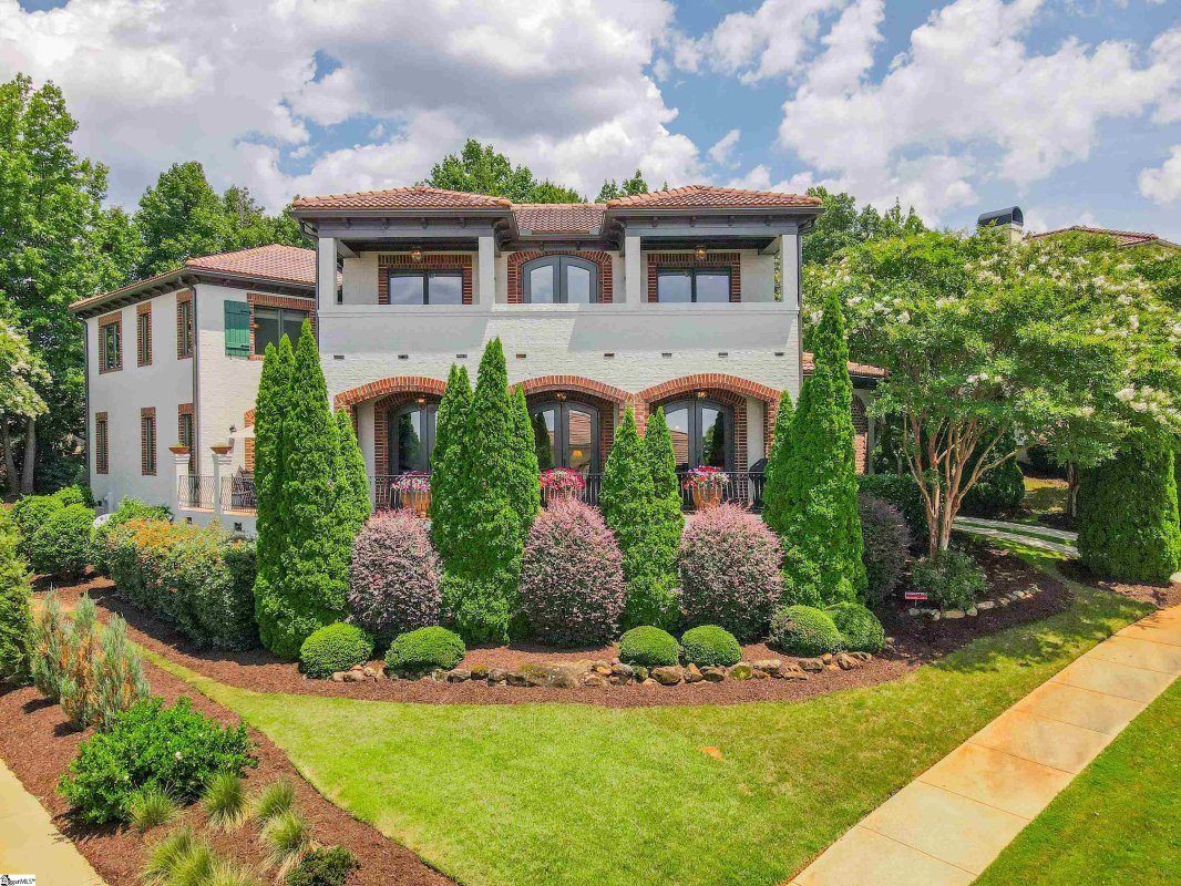 313 Sorono Drive