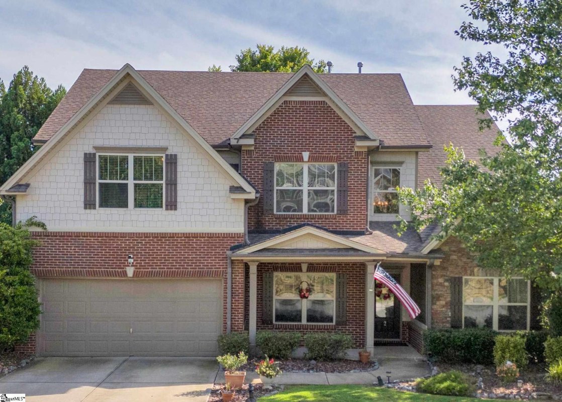 2 Ashby Grove Drive