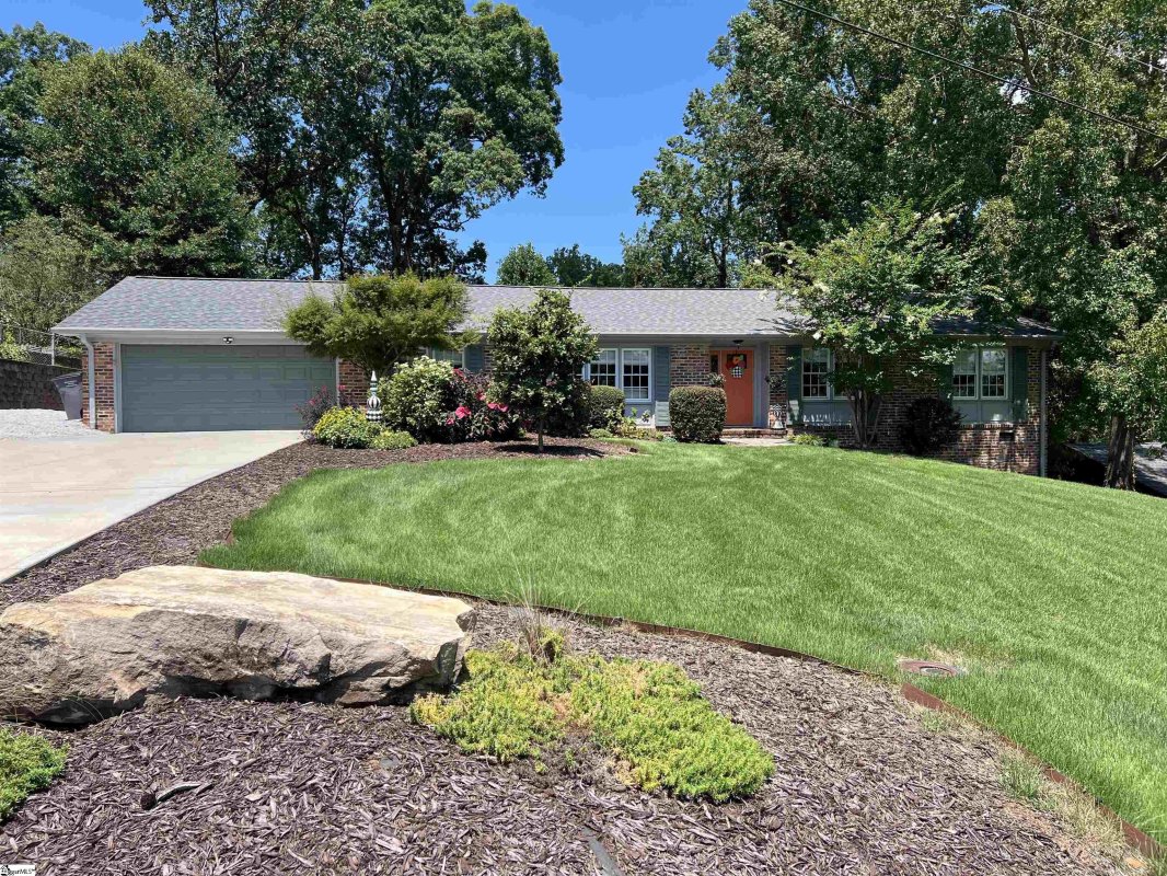 101 Andover Road