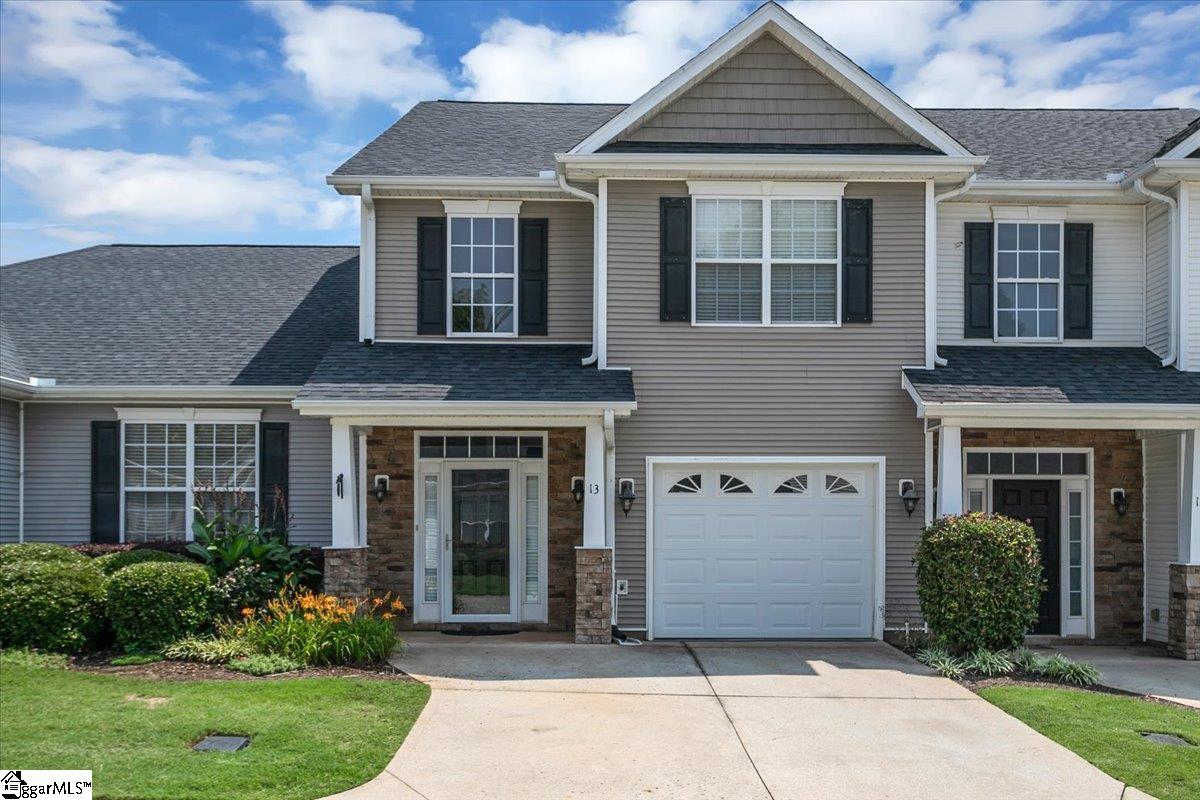 13 Roselite Circle