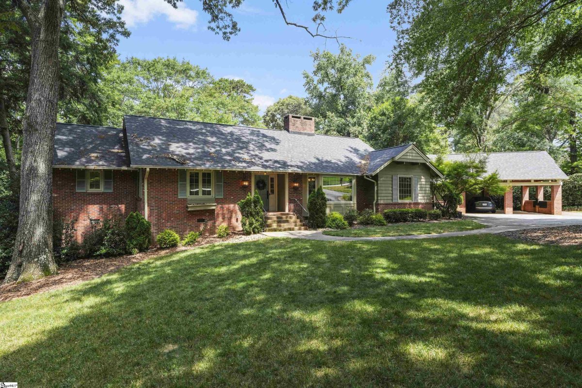 207 Rockingham Road