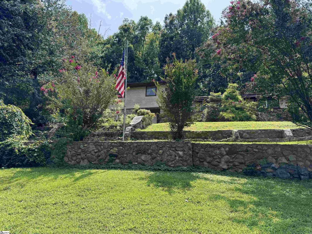 225 West Drive