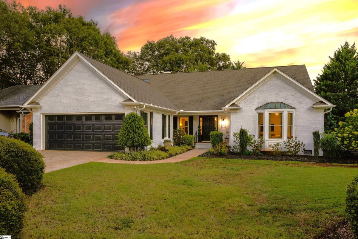 129 River Oaks Road