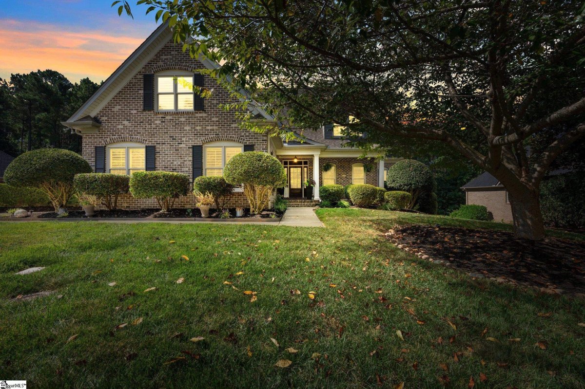 19 Graywood Court