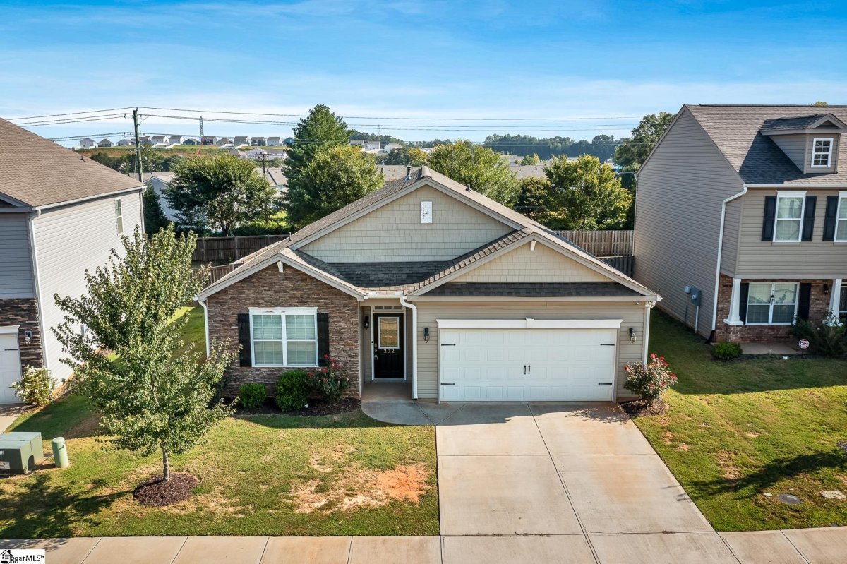 202 Cabot Hill Lane
