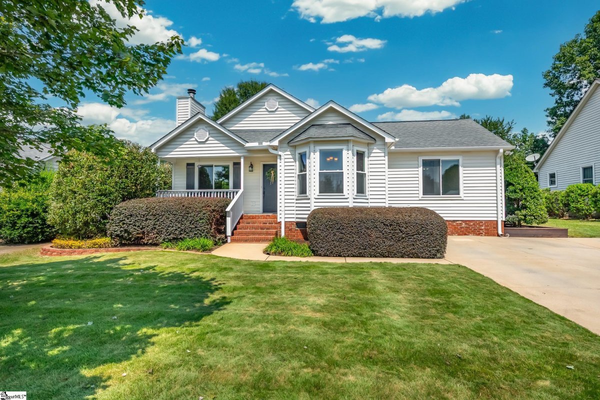 413 Fairdale Drive