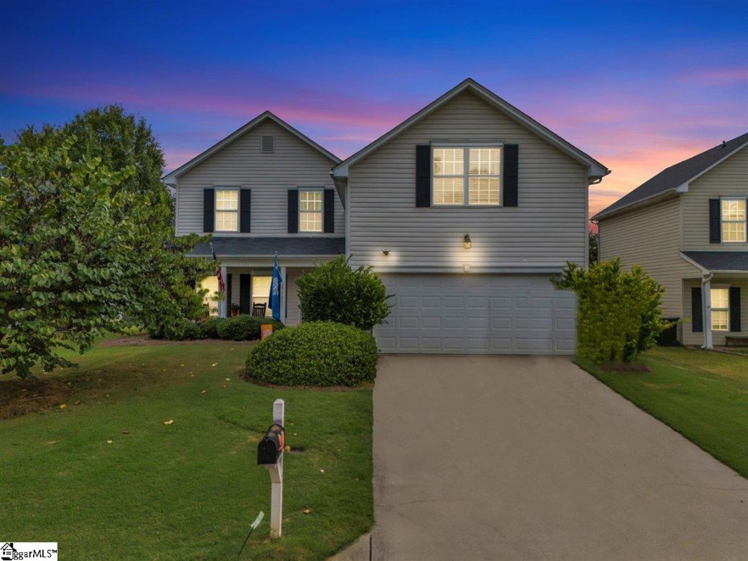 17 Hartwell Drive