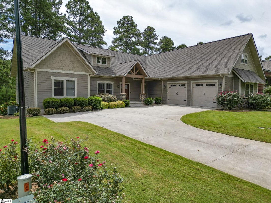 144 Club Cart Road