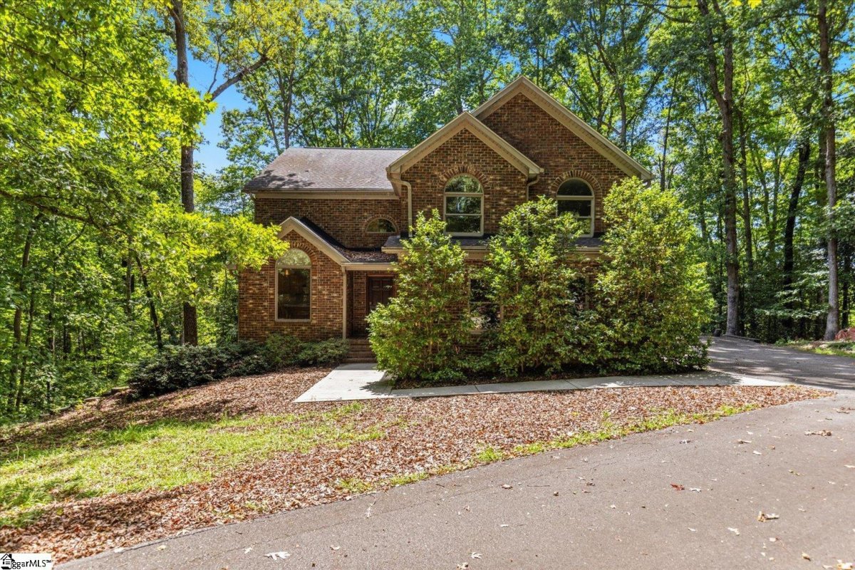 15 Oasis Court