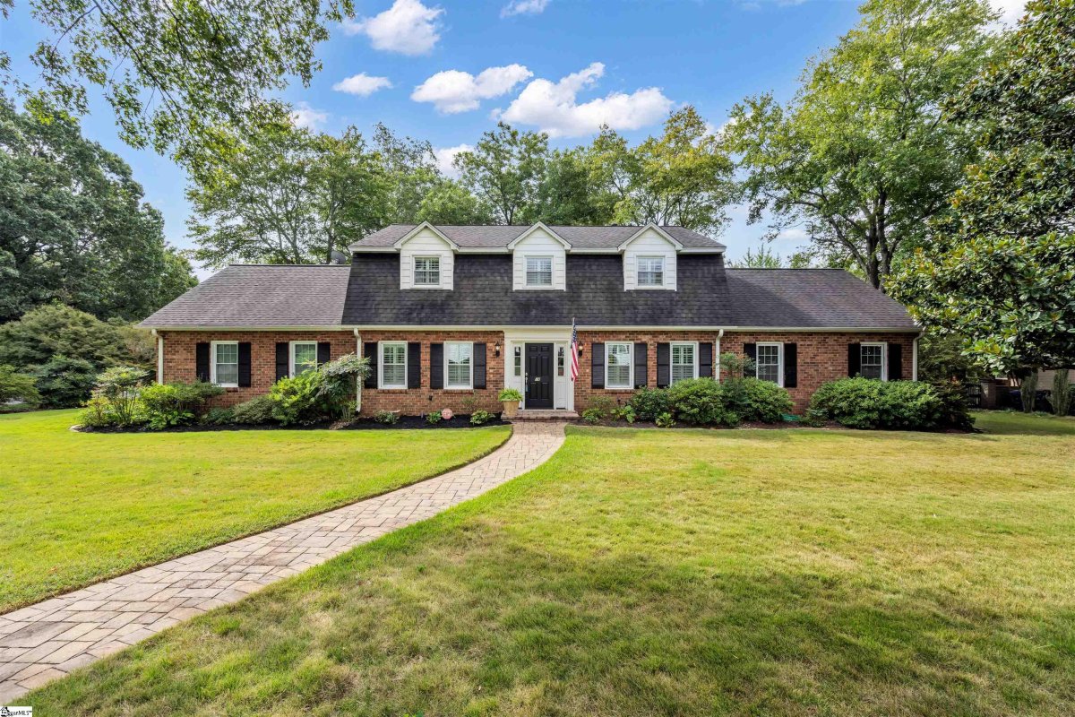 18 Meadow Lane